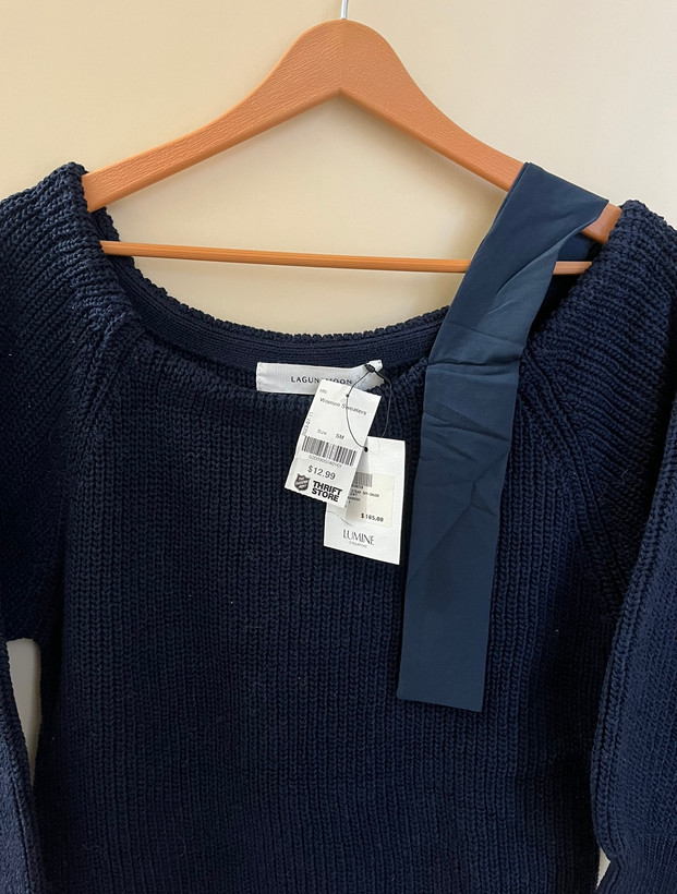 لباس استوک زنانه