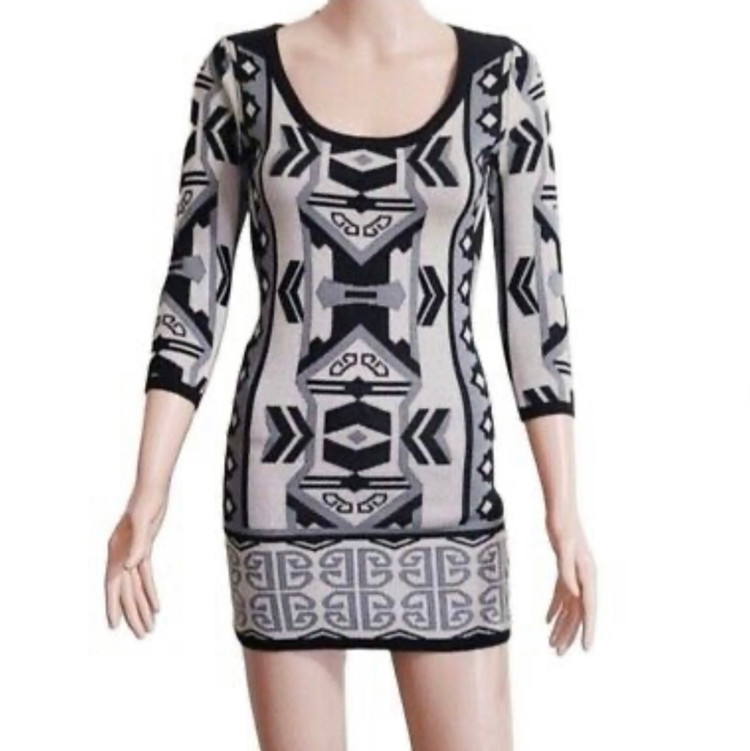 پیراهن زنانه بافتنی