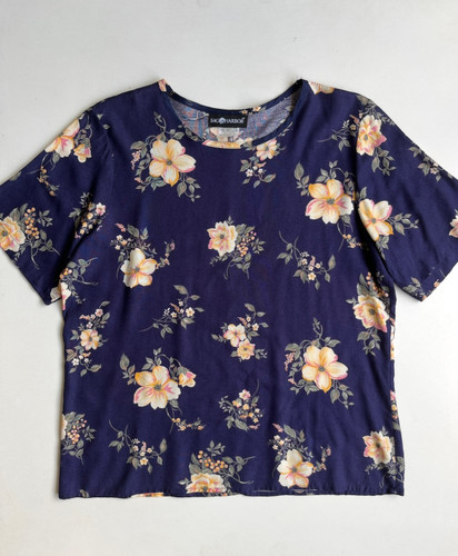 شومیزگلدارزنانه