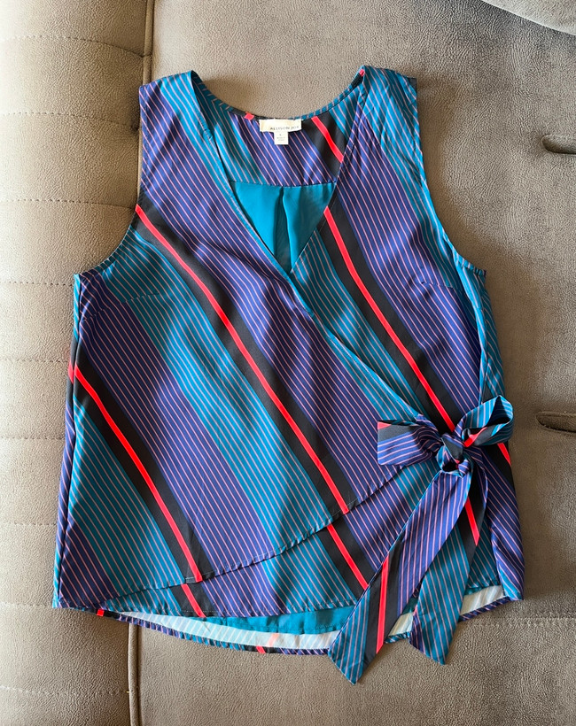 شیکترین تاپ خارجی زنانه مناسب هدیه