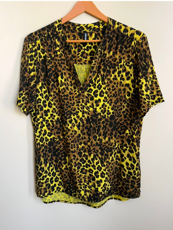 قیمت شومیزارزان زنانه