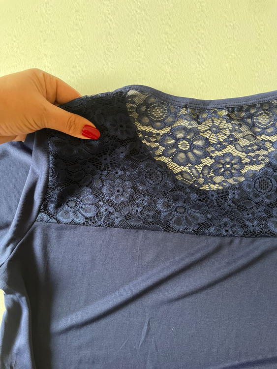 تیشرت زنانه استرج