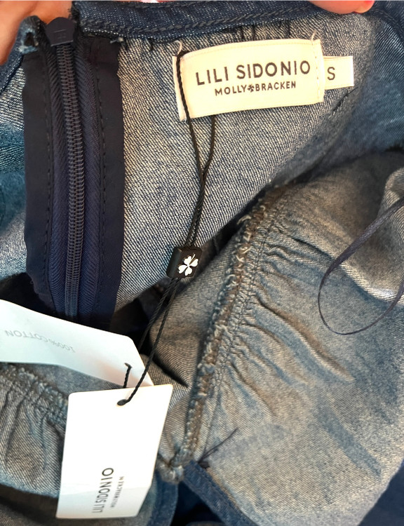 سارافون زنانه لی