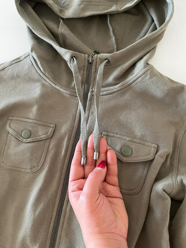 مانتوکلاهدار زنانه خارجی