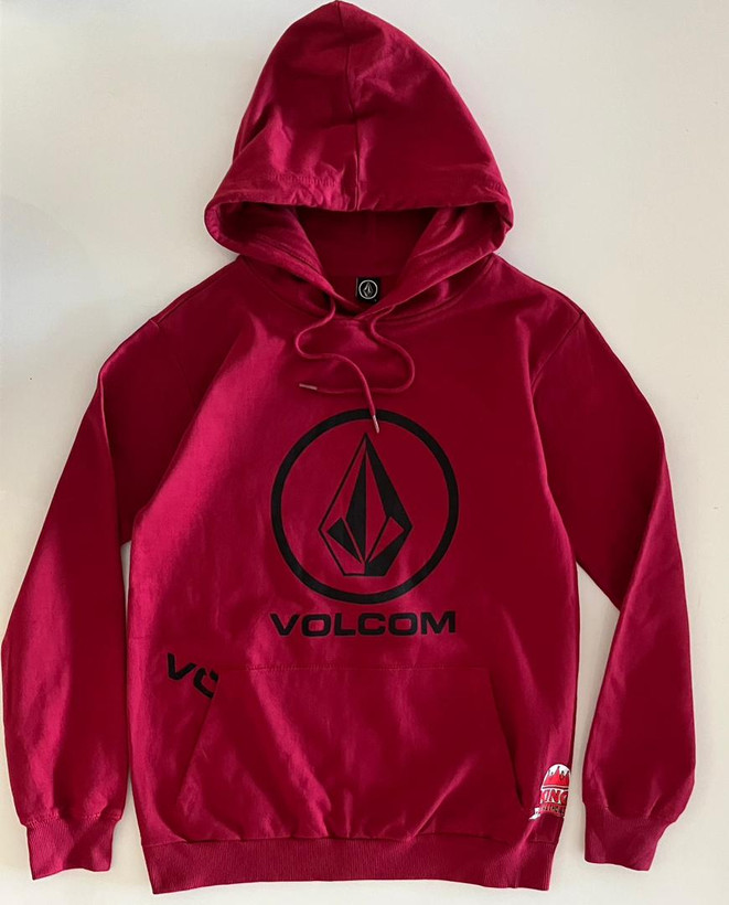 هودی کلاهدار قرمز