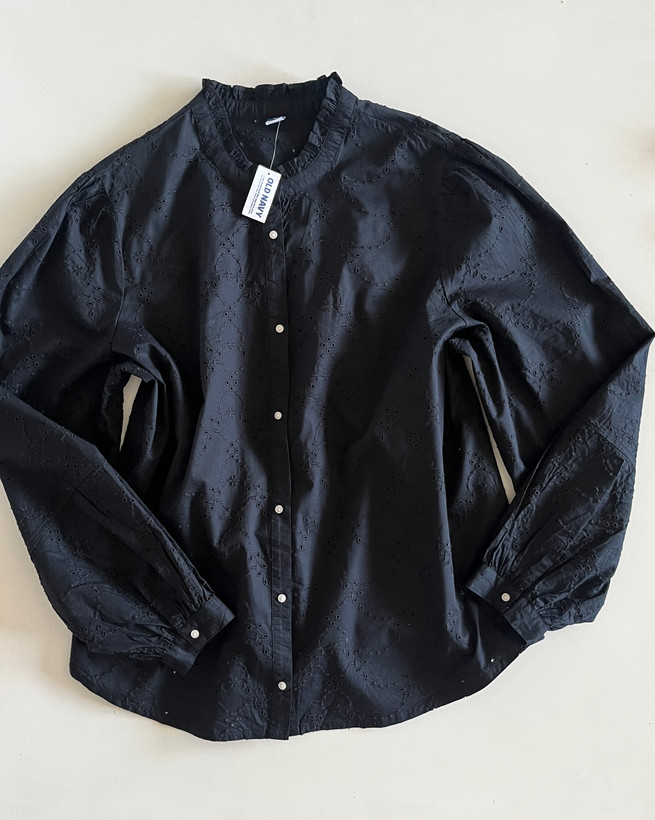 شومیزخامه دوزOLDNAVYزنانه وارداتی (اقساطی)OLDNAVYبرنداصلی سایزبزرگ کد40605