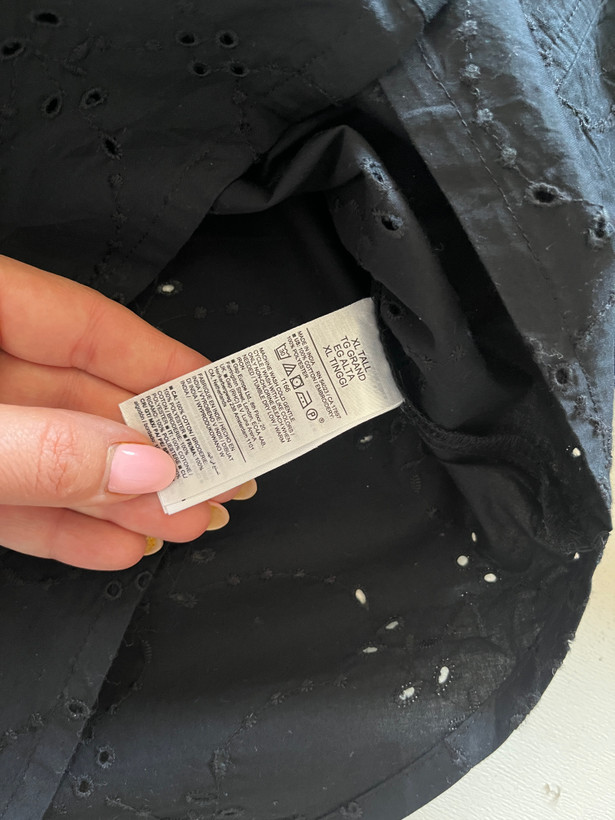 شومیزخامه دوزOLDNAVYزنانه وارداتی (اقساطی)OLDNAVYبرنداصلی سایزبزرگ کد40605